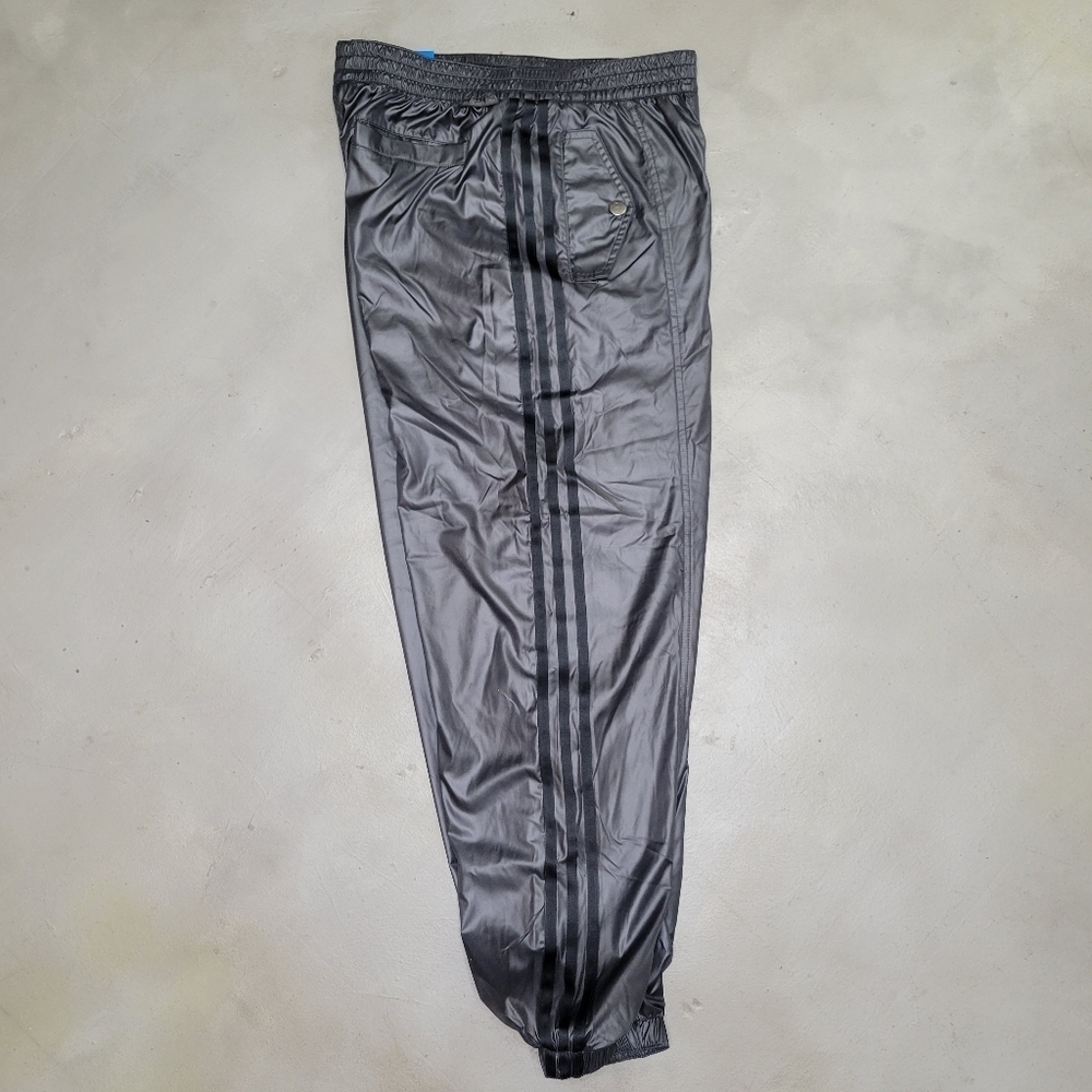 ADIDAS BLUE VERSION WOVEN JOGGERS Size S - Picture 9 of 13